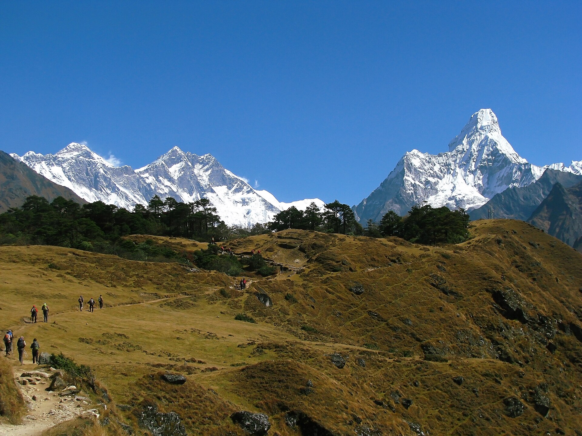 Namche Bazaar with Everest region peaks behind
