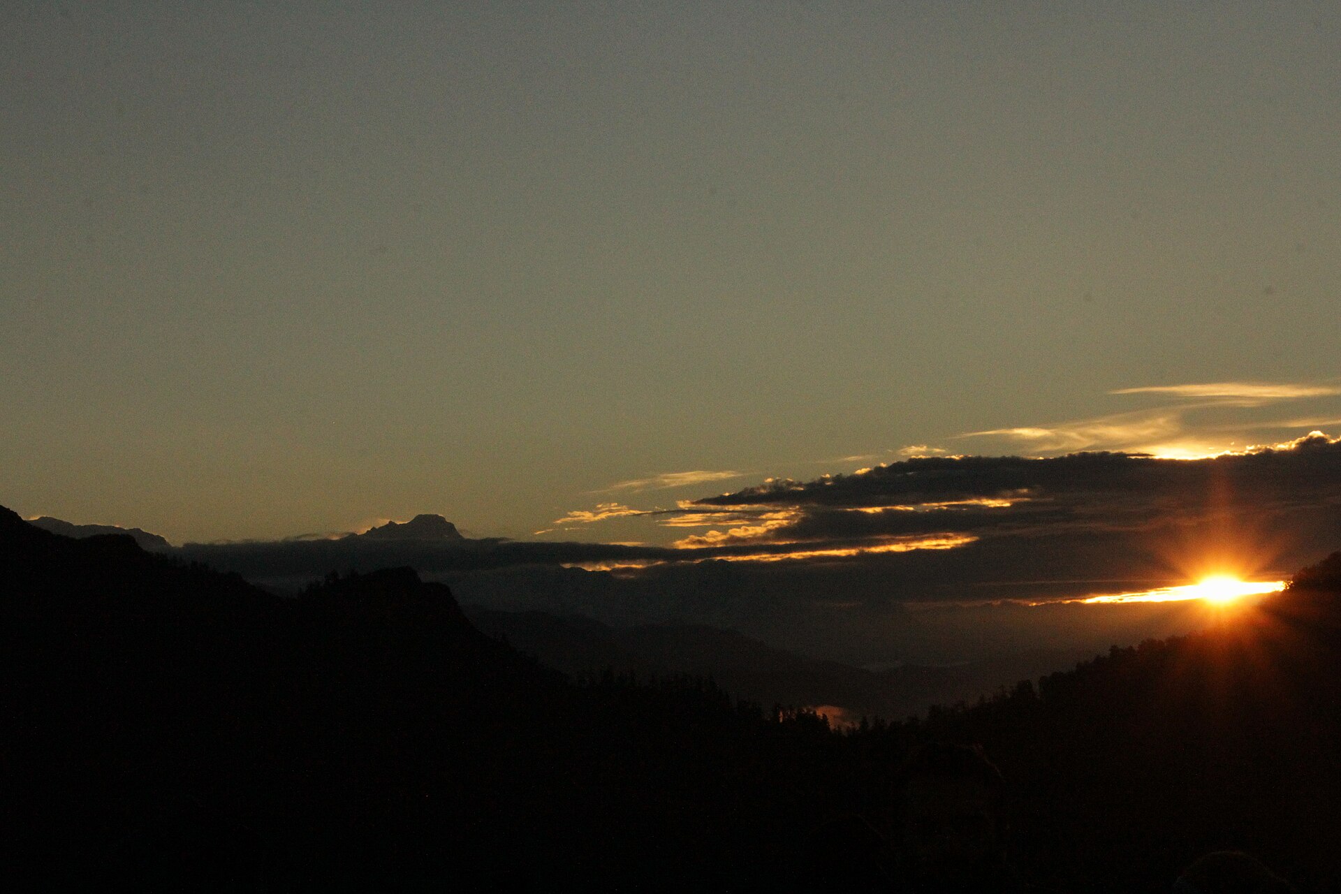 Sunrise over the Annapurna range from Poon Hill